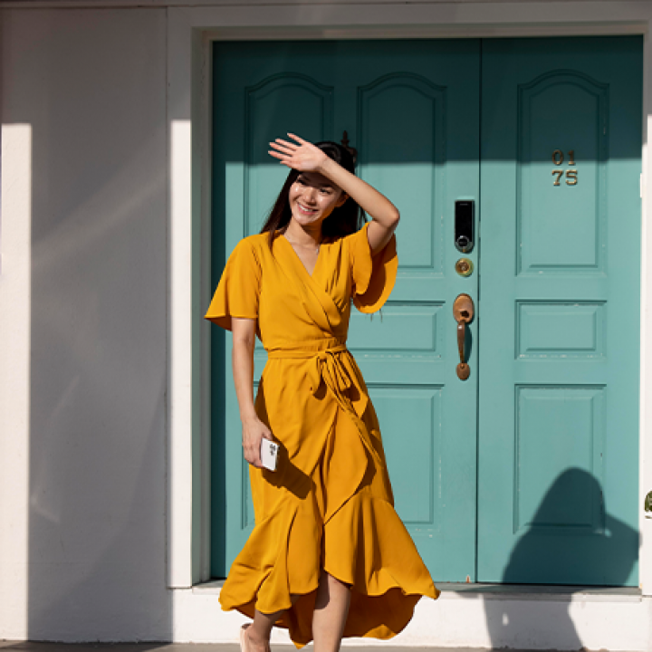 Midi Dresses Bloom Through Subtle Details